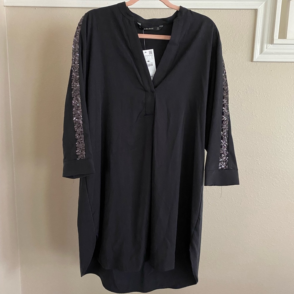 Women’s Sequin Sleeve Shift Dress NWT